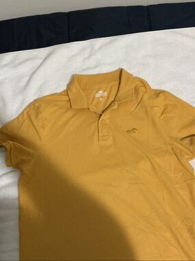 Hollister Men’s Mustard Yellow Polo Shirt